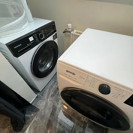 The Nightingale - Top-equipped House In - Free Parking Apartment *